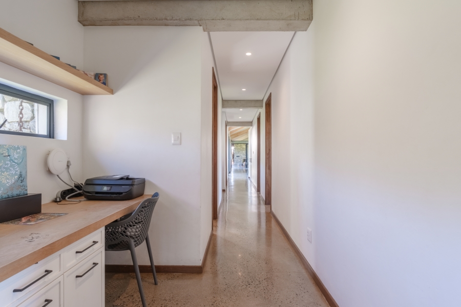 5 Bedroom Property for Sale in Fairview Estates KwaZulu-Natal