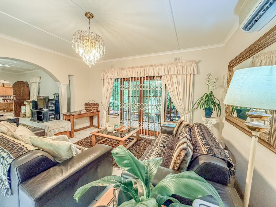 5 Bedroom Property for Sale in Empangeni Central KwaZulu-Natal