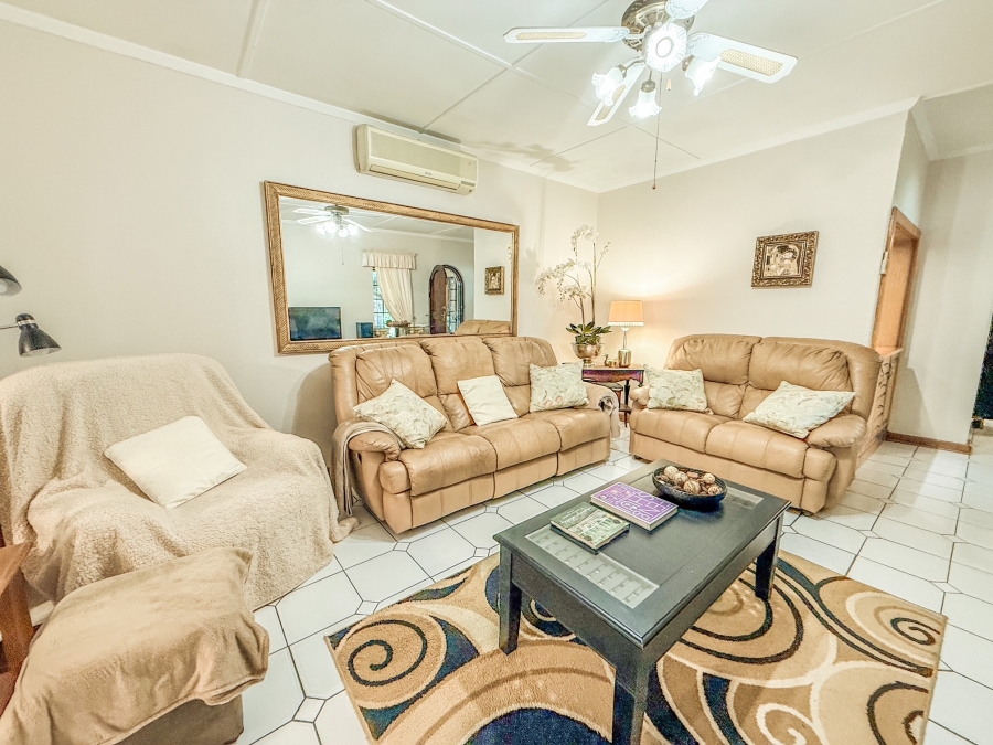 5 Bedroom Property for Sale in Empangeni Central KwaZulu-Natal