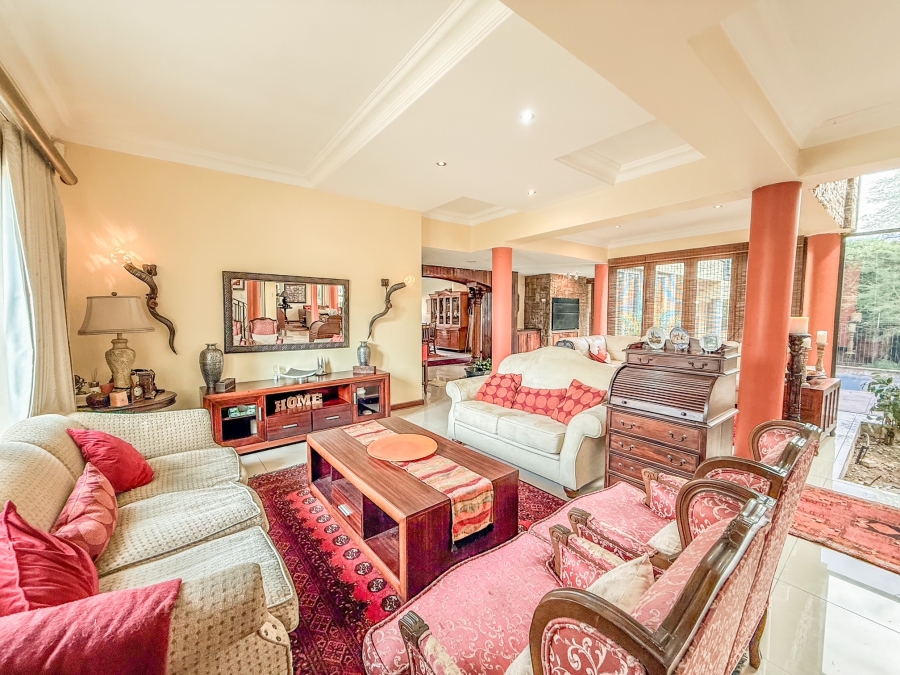 4 Bedroom Property for Sale in Meer En See KwaZulu-Natal