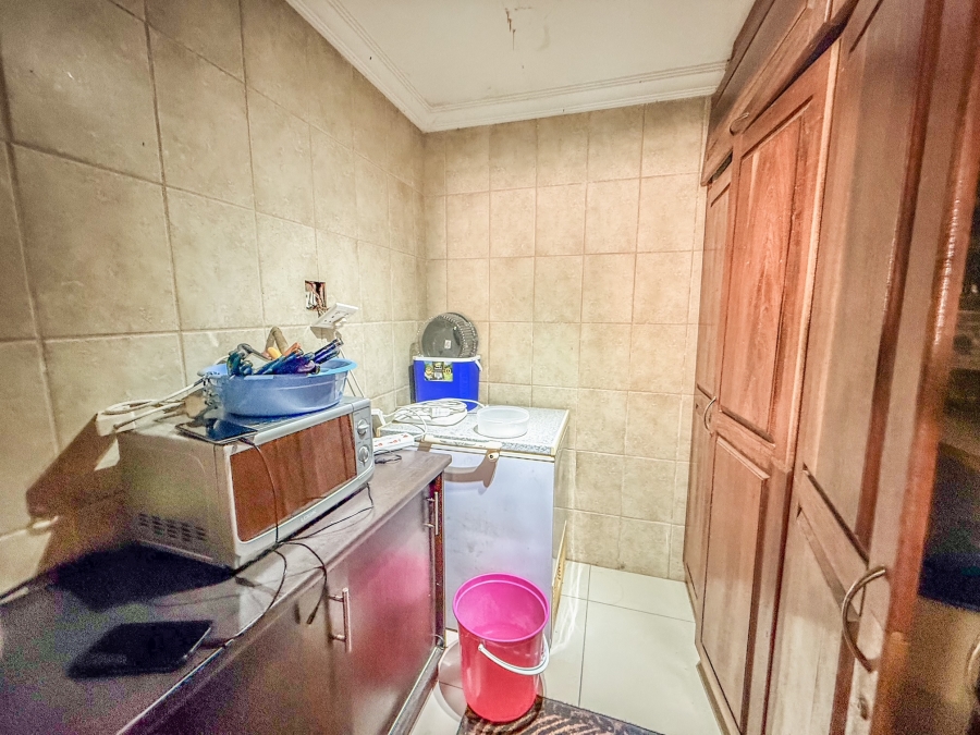 4 Bedroom Property for Sale in Meer En See KwaZulu-Natal