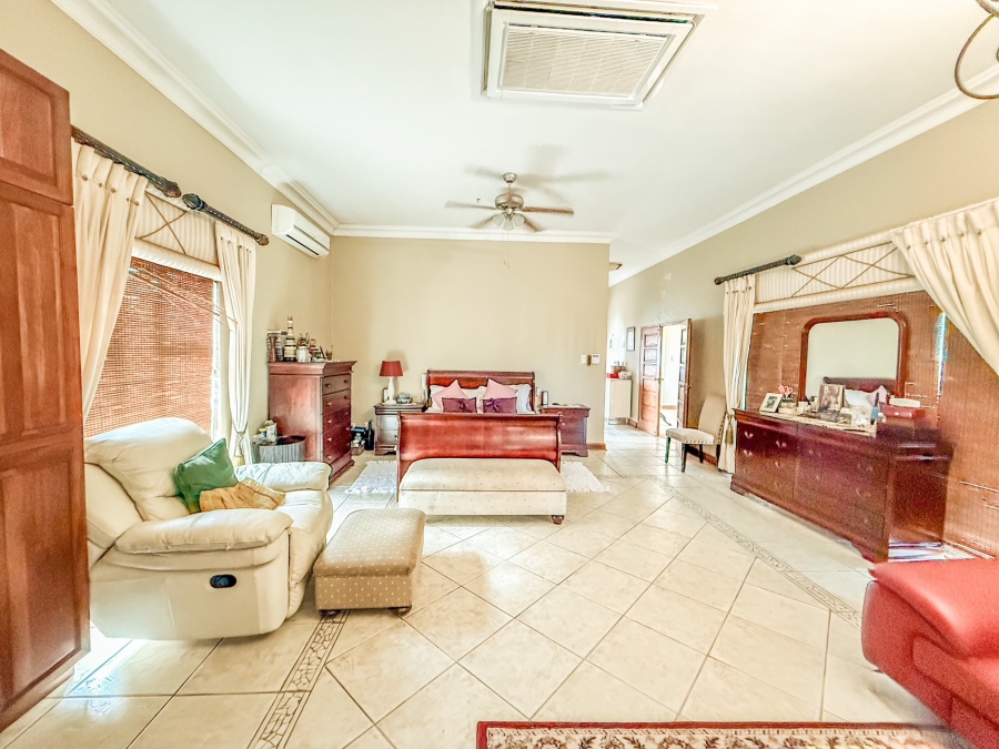 4 Bedroom Property for Sale in Meer En See KwaZulu-Natal