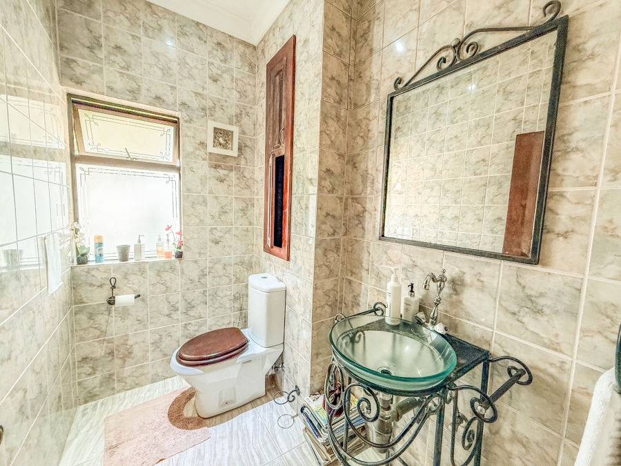 4 Bedroom Property for Sale in Meer En See KwaZulu-Natal