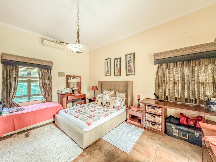 4 Bedroom Property for Sale in Meer En See KwaZulu-Natal