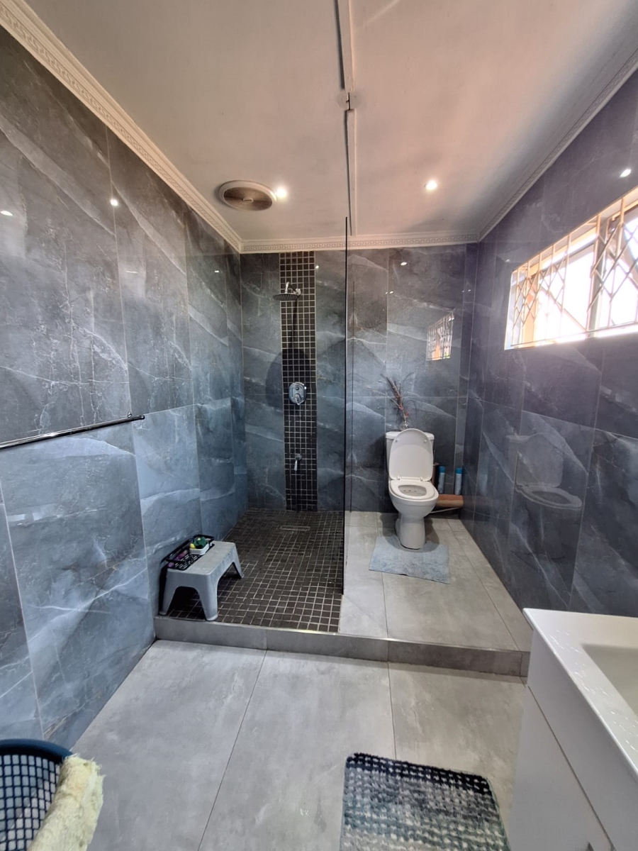 3 Bedroom Property for Sale in Riverview Park KwaZulu-Natal