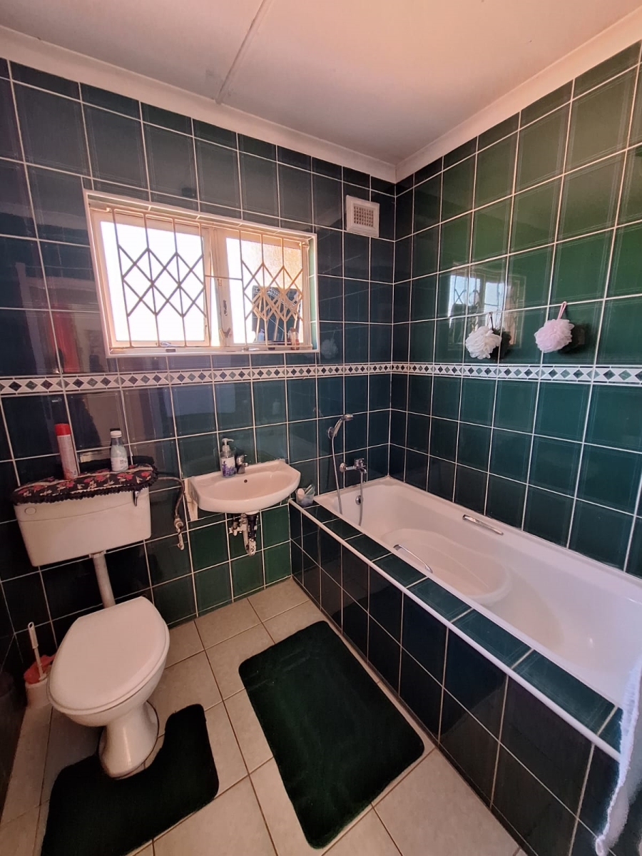 3 Bedroom Property for Sale in Riverview Park KwaZulu-Natal