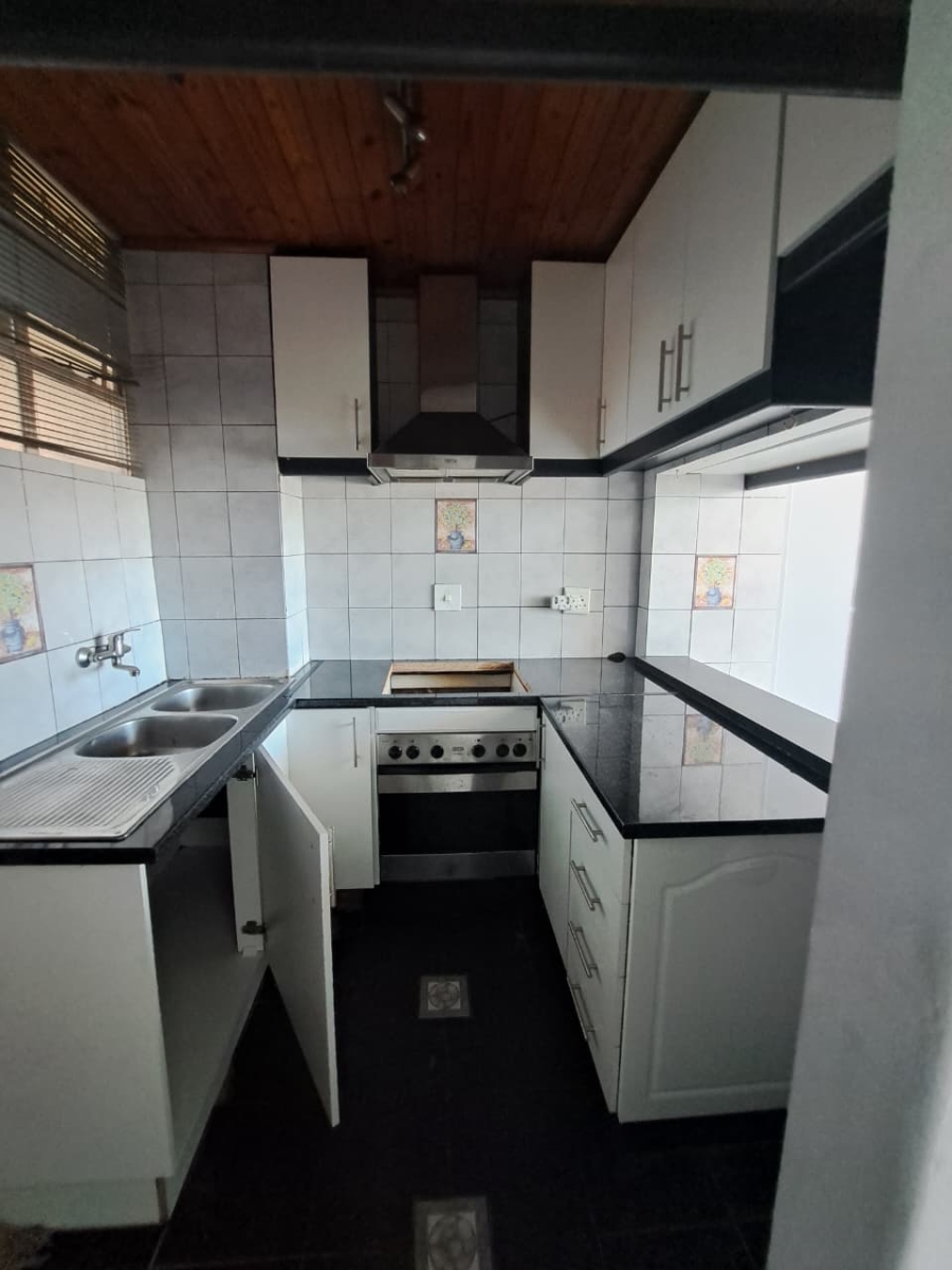 To Let 2 Bedroom Property for Rent in Glenwood KwaZulu-Natal