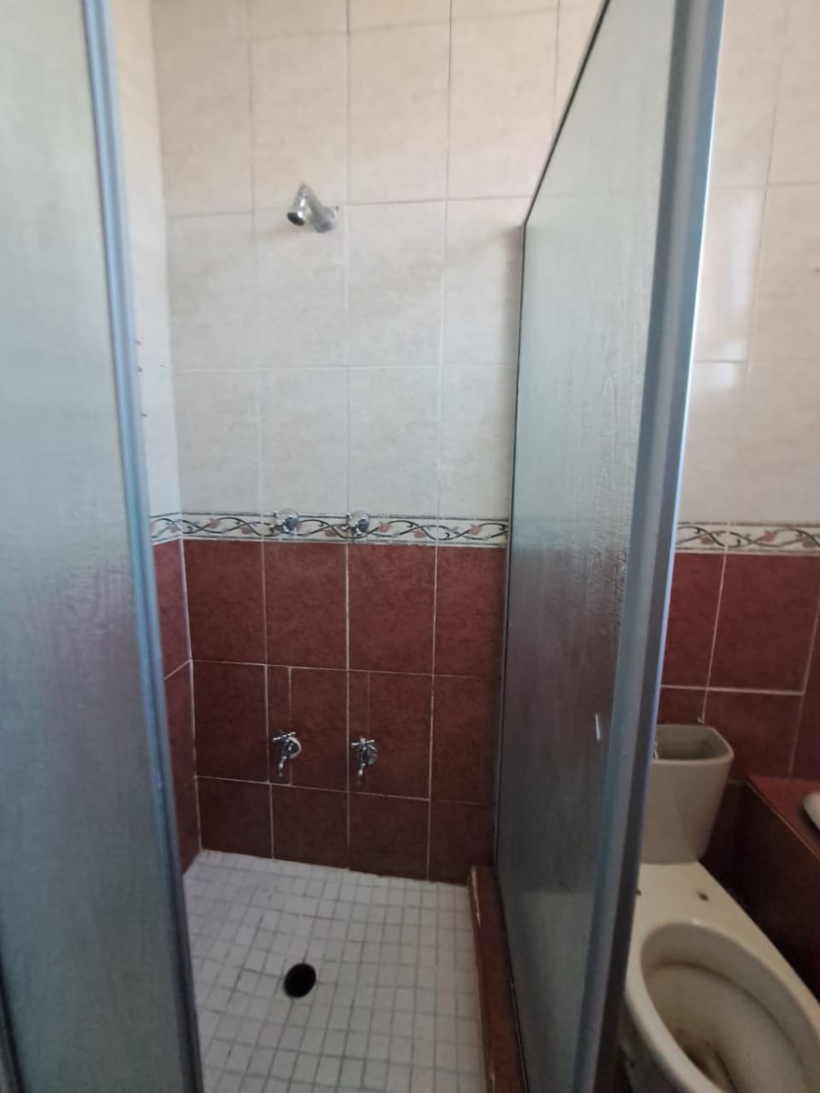 To Let 2 Bedroom Property for Rent in Glenwood KwaZulu-Natal