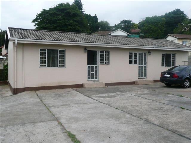 To Let 1 Bedroom Property for Rent in Montclair KwaZulu-Natal