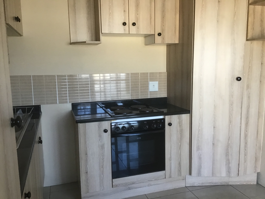 To Let 1 Bedroom Property for Rent in Montclair KwaZulu-Natal