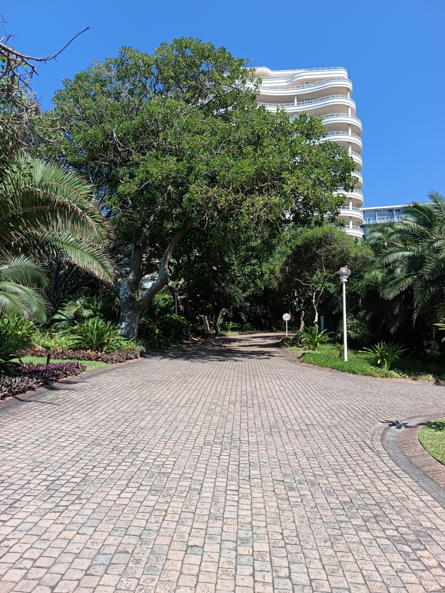 To Let 3 Bedroom Property for Rent in Umhlanga KwaZulu-Natal