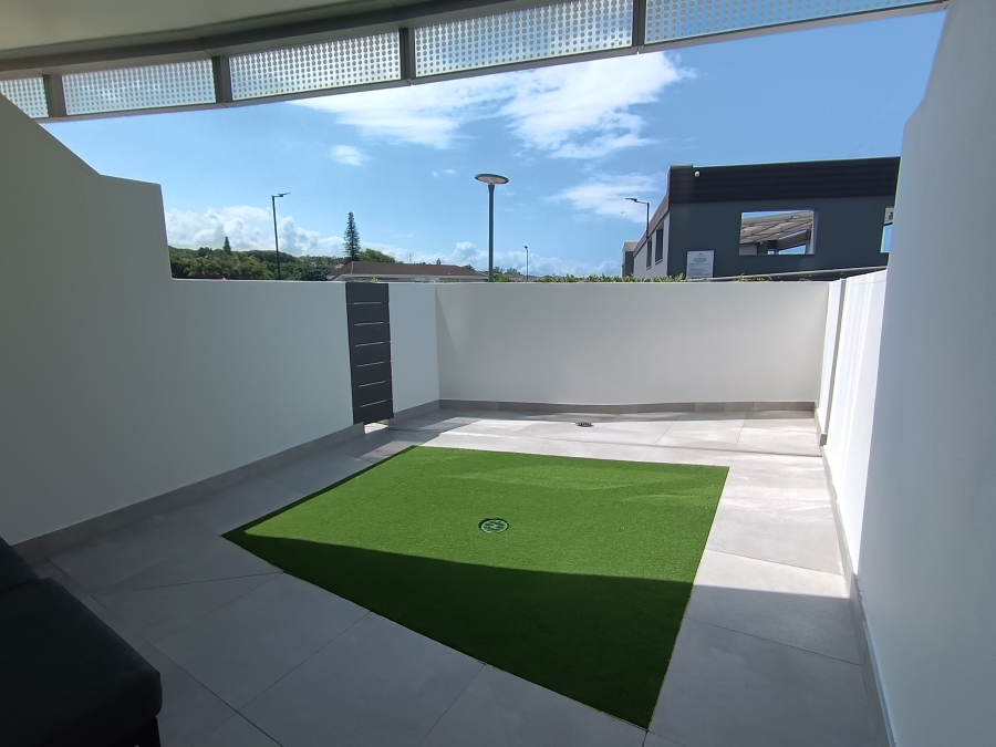 To Let 1 Bedroom Property for Rent in Umhlanga KwaZulu-Natal