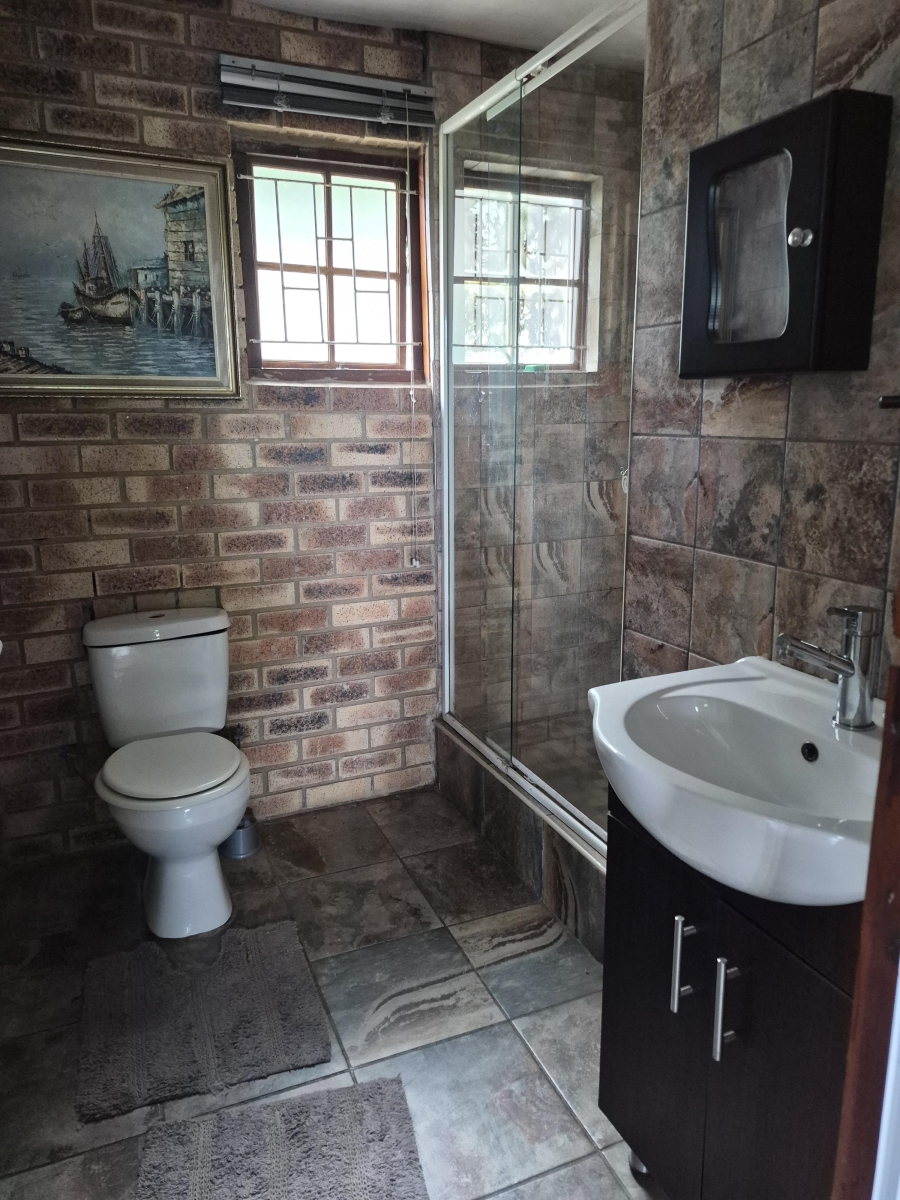 2 Bedroom Property for Sale in Amanzimtoti KwaZulu-Natal
