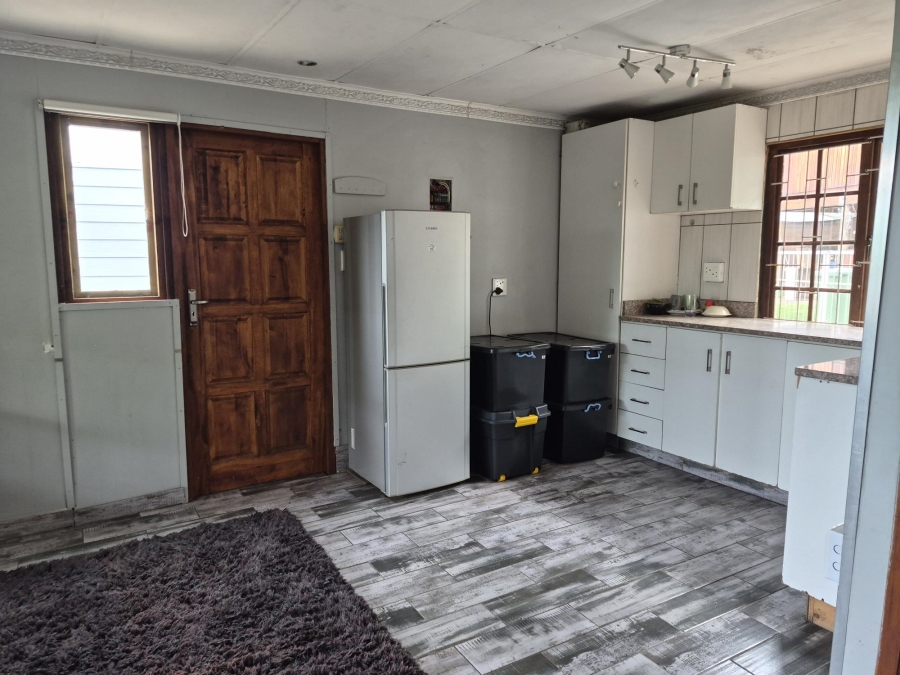 2 Bedroom Property for Sale in Amanzimtoti KwaZulu-Natal