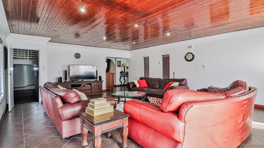 4 Bedroom Property for Sale in Athlone KwaZulu-Natal