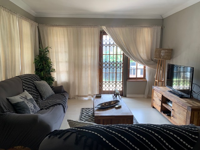 To Let 3 Bedroom Property for Rent in Chiltern Hills KwaZulu-Natal