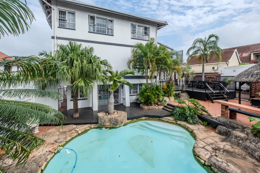 7 Bedroom Property for Sale in Durban North KwaZulu-Natal