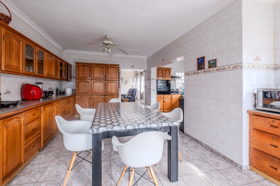 7 Bedroom Property for Sale in Durban North KwaZulu-Natal