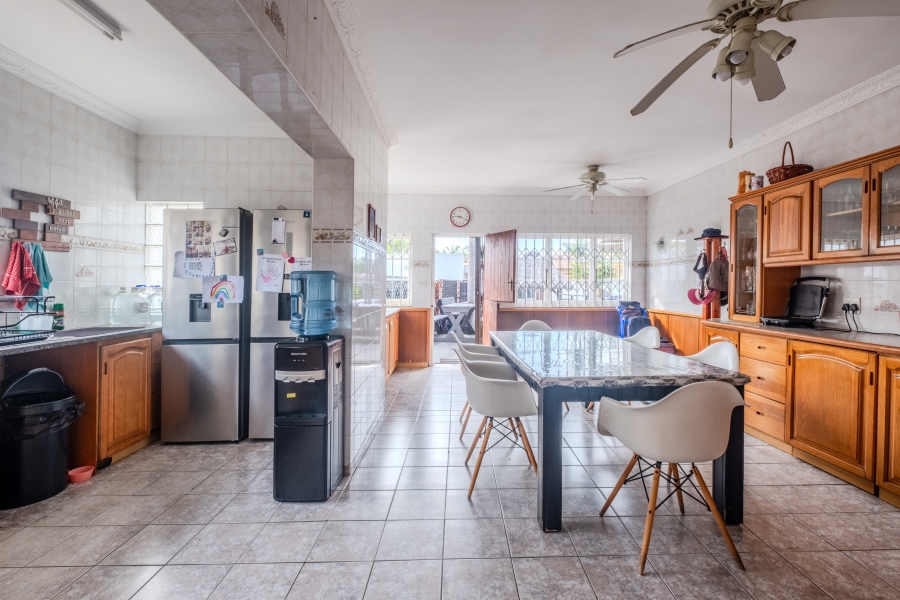 7 Bedroom Property for Sale in Durban North KwaZulu-Natal