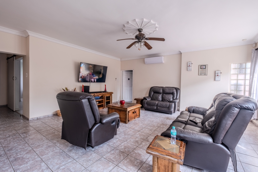 7 Bedroom Property for Sale in Durban North KwaZulu-Natal