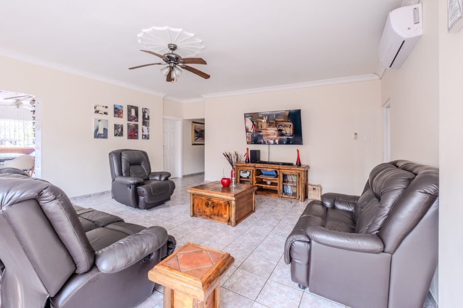 7 Bedroom Property for Sale in Durban North KwaZulu-Natal