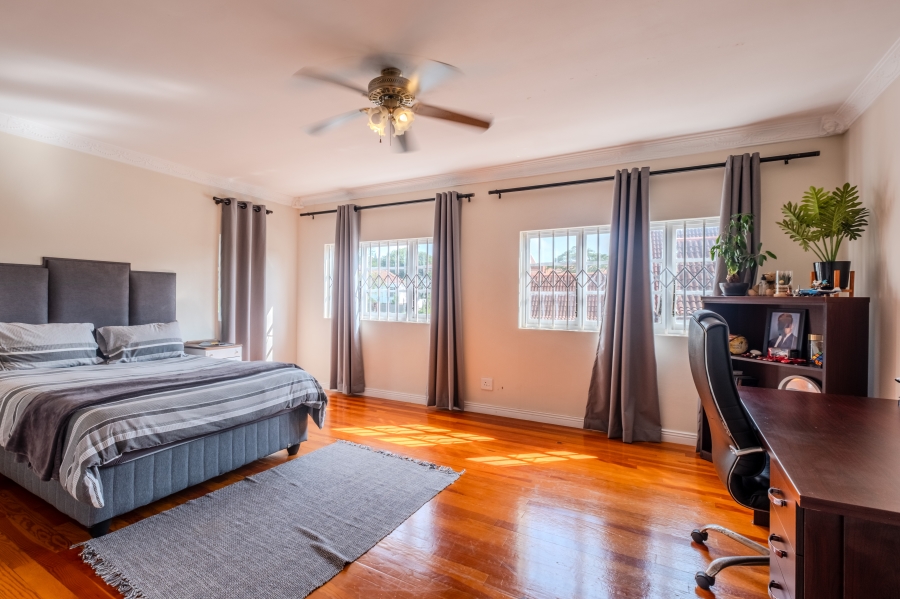 7 Bedroom Property for Sale in Durban North KwaZulu-Natal