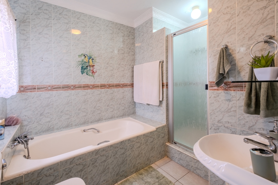 7 Bedroom Property for Sale in Durban North KwaZulu-Natal