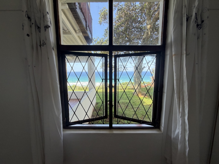 5 Bedroom Property for Sale in Amanzimtoti KwaZulu-Natal