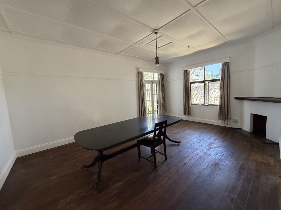 5 Bedroom Property for Sale in Amanzimtoti KwaZulu-Natal