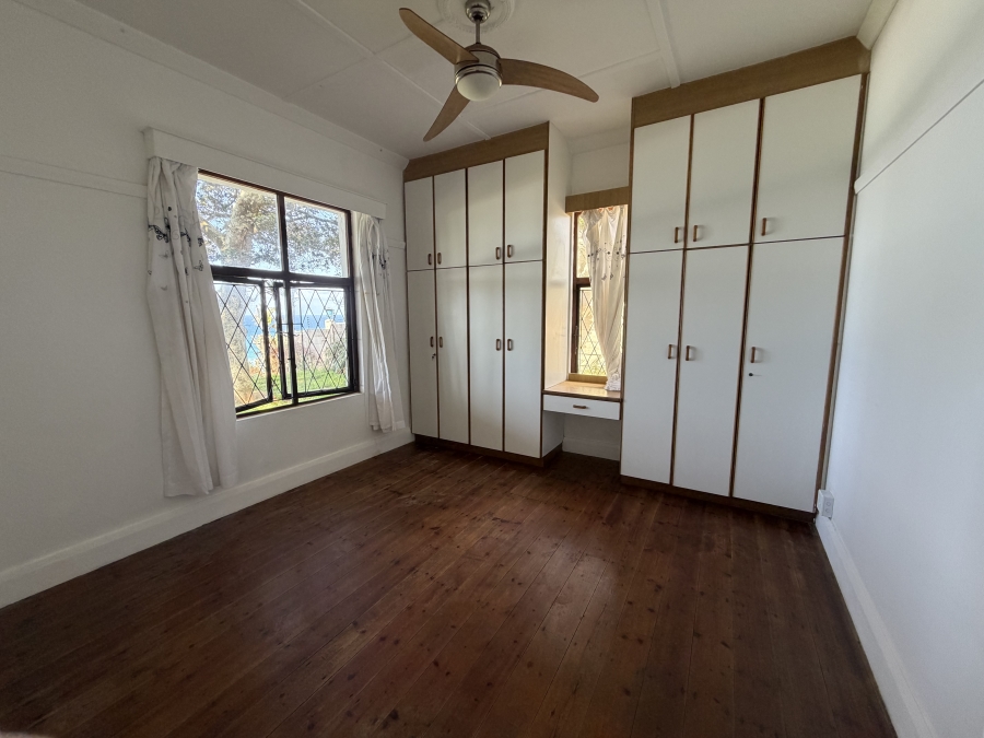 5 Bedroom Property for Sale in Amanzimtoti KwaZulu-Natal