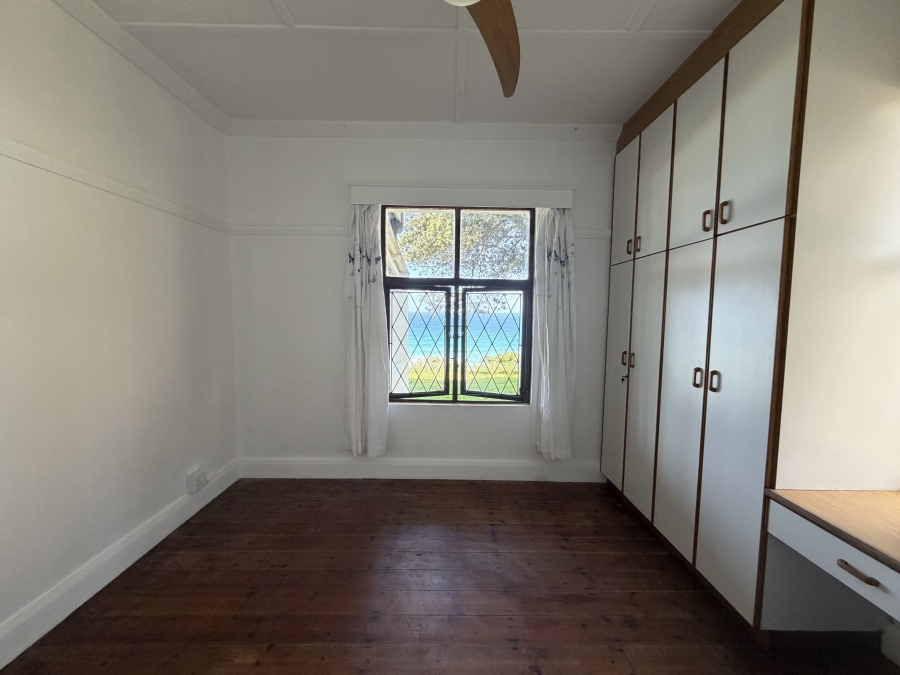 5 Bedroom Property for Sale in Amanzimtoti KwaZulu-Natal