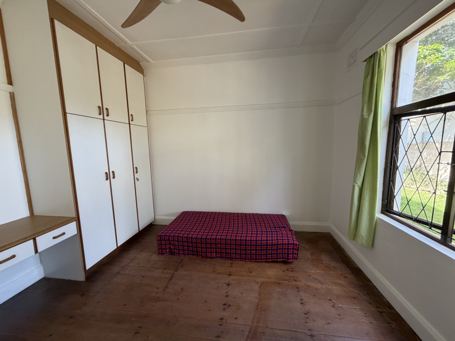 5 Bedroom Property for Sale in Amanzimtoti KwaZulu-Natal