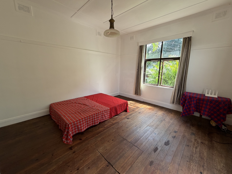 5 Bedroom Property for Sale in Amanzimtoti KwaZulu-Natal