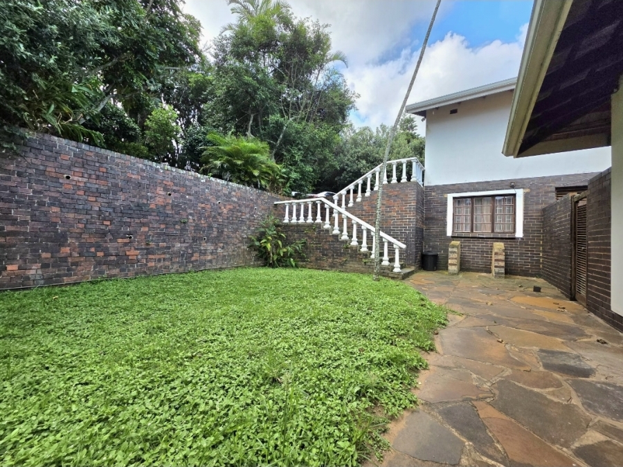 4 Bedroom Property for Sale in Athlone Park KwaZulu-Natal