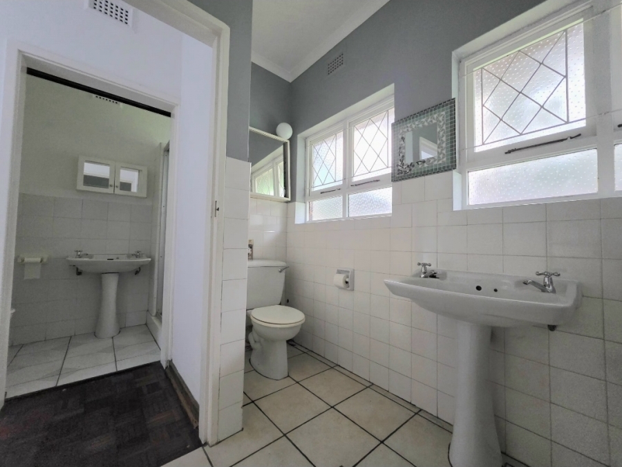 4 Bedroom Property for Sale in Athlone Park KwaZulu-Natal