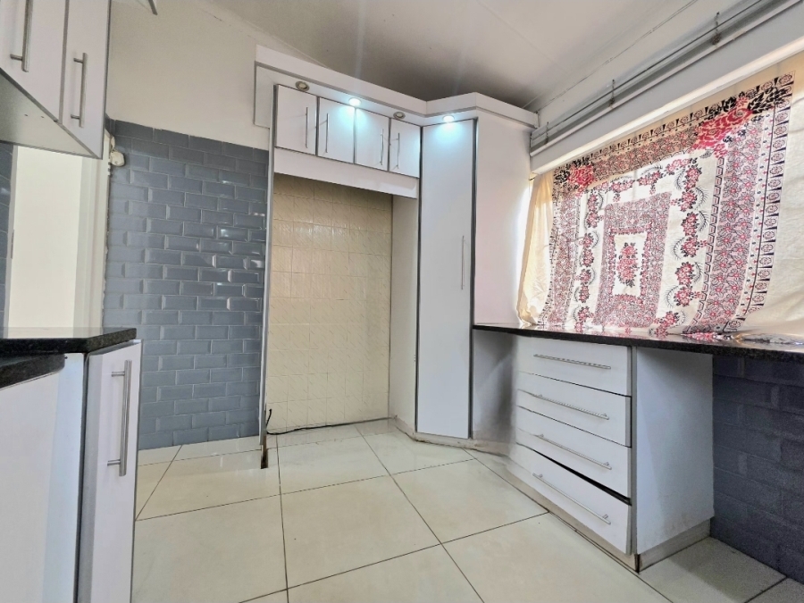 2 Bedroom Property for Sale in Lotus Park KwaZulu-Natal