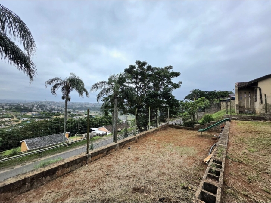 2 Bedroom Property for Sale in Lotus Park KwaZulu-Natal