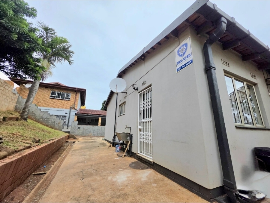 2 Bedroom Property for Sale in Lotus Park KwaZulu-Natal