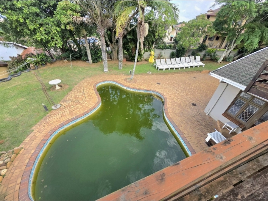 8 Bedroom Property for Sale in Amanzimtoti KwaZulu-Natal