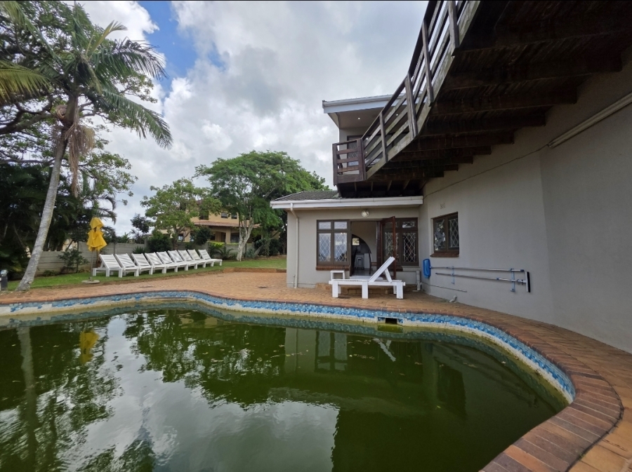 8 Bedroom Property for Sale in Amanzimtoti KwaZulu-Natal