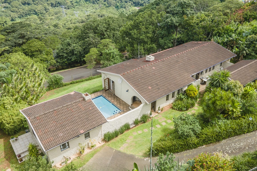 4 Bedroom Property for Sale in Dawncliffe KwaZulu-Natal