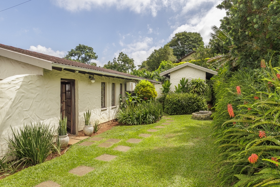 4 Bedroom Property for Sale in Dawncliffe KwaZulu-Natal