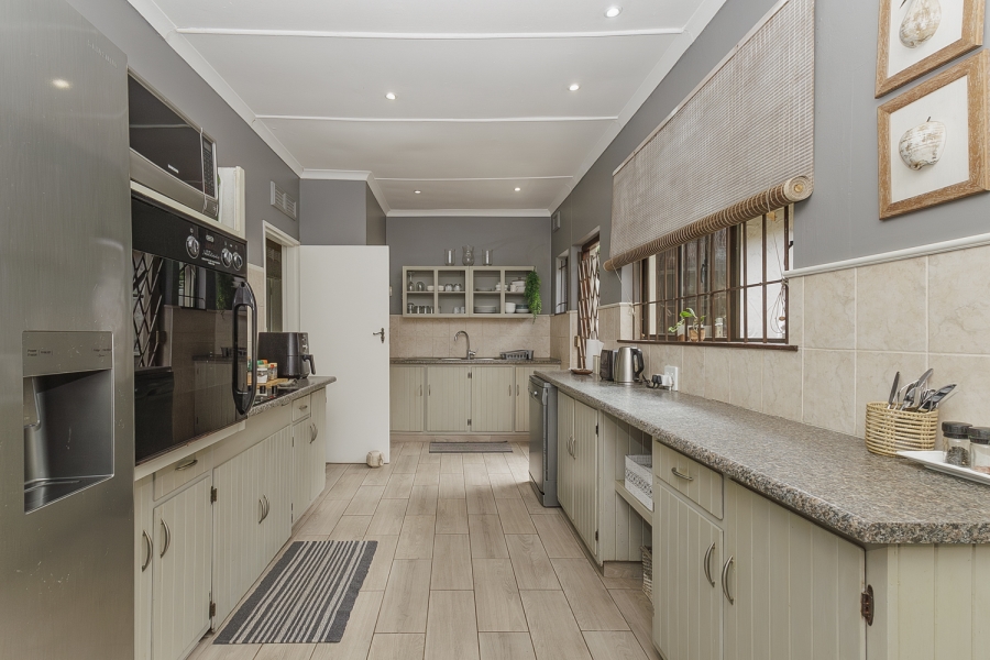 4 Bedroom Property for Sale in Dawncliffe KwaZulu-Natal