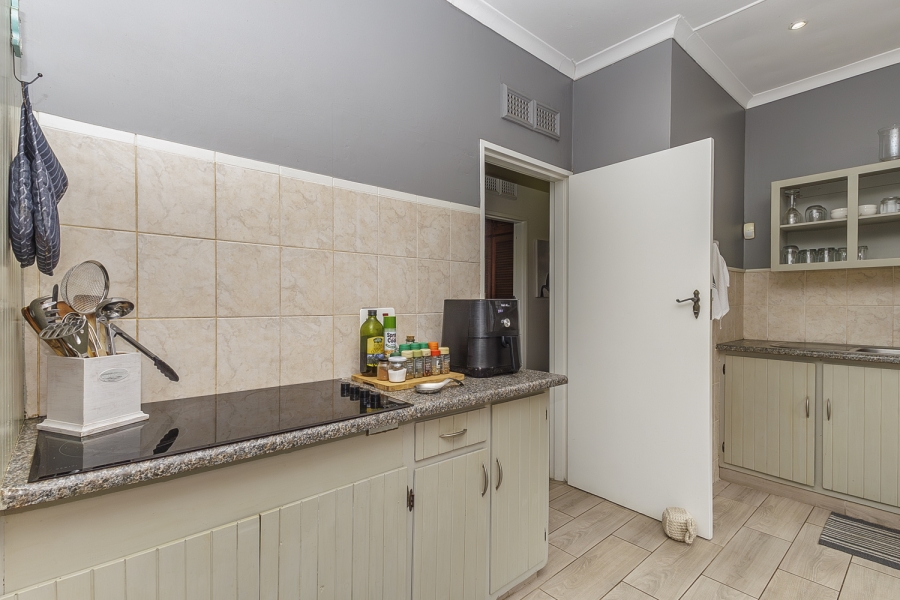 4 Bedroom Property for Sale in Dawncliffe KwaZulu-Natal