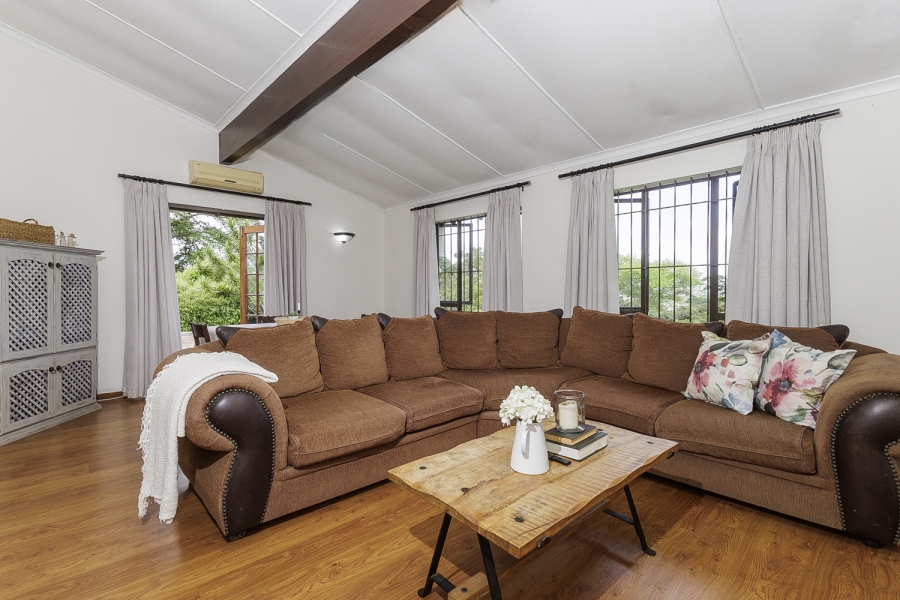 4 Bedroom Property for Sale in Dawncliffe KwaZulu-Natal