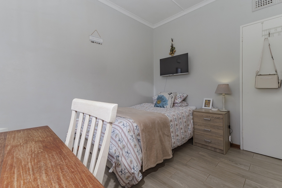 4 Bedroom Property for Sale in Dawncliffe KwaZulu-Natal