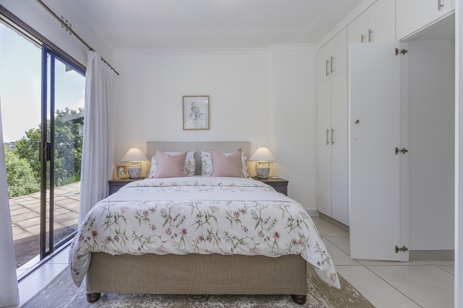 4 Bedroom Property for Sale in Dawncliffe KwaZulu-Natal