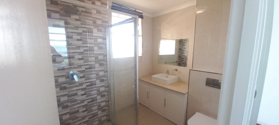 To Let 2 Bedroom Property for Rent in Morningside KwaZulu-Natal