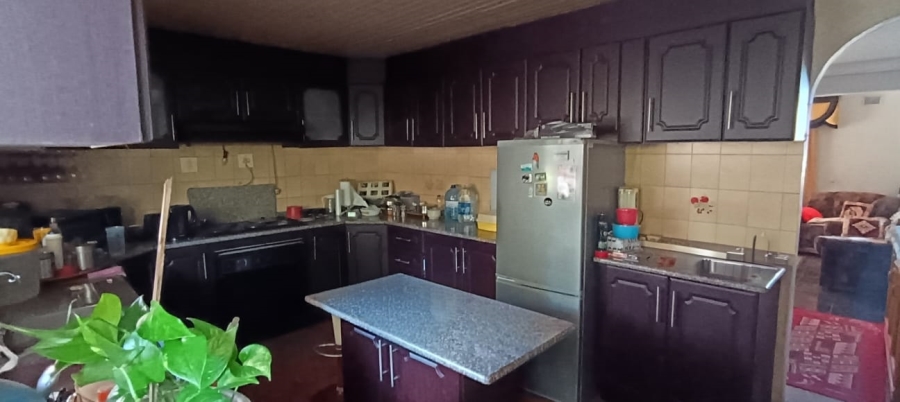 3 Bedroom Property for Sale in Grove End KwaZulu-Natal