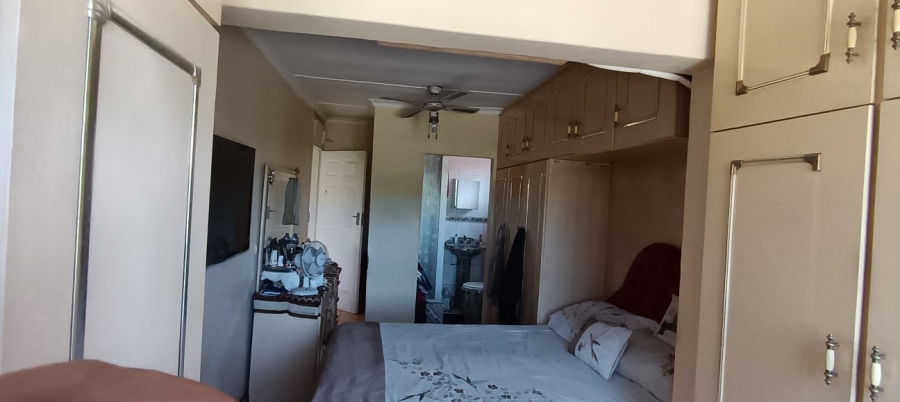 3 Bedroom Property for Sale in Grove End KwaZulu-Natal